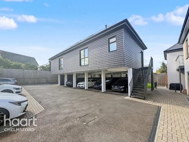3 bedroom duplex for sale