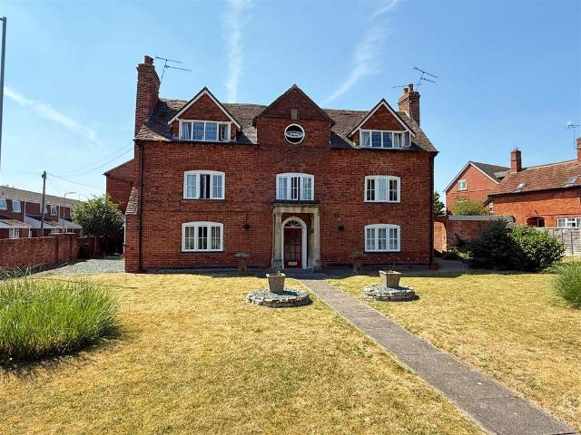 3 bedroom duplex for sale