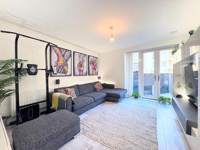3 bedroom duplex for sale