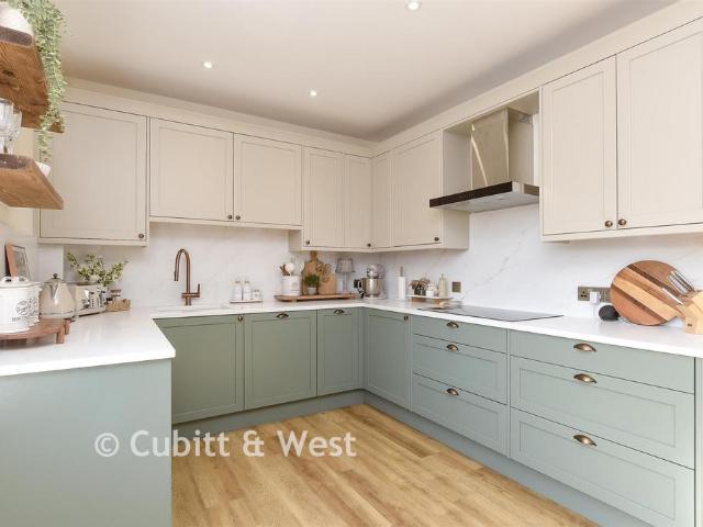 3 bedroom duplex for sale