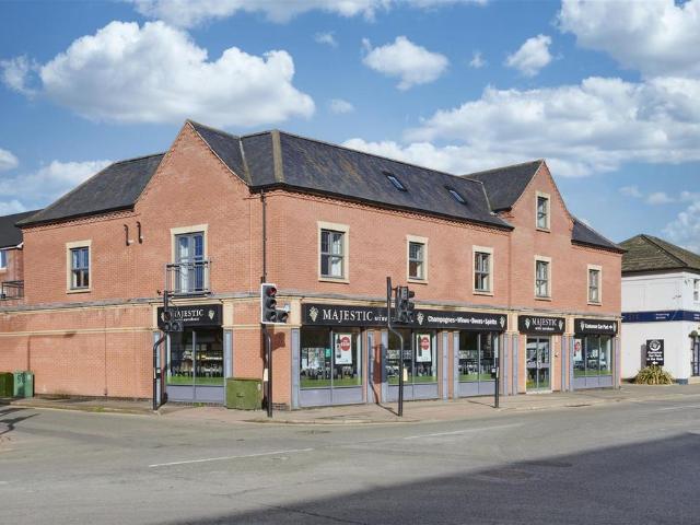 3 bedroom duplex for sale