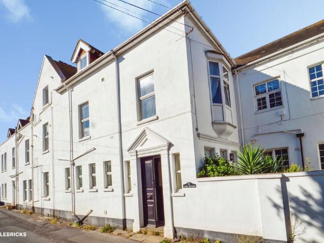 3 bedroom duplex for sale