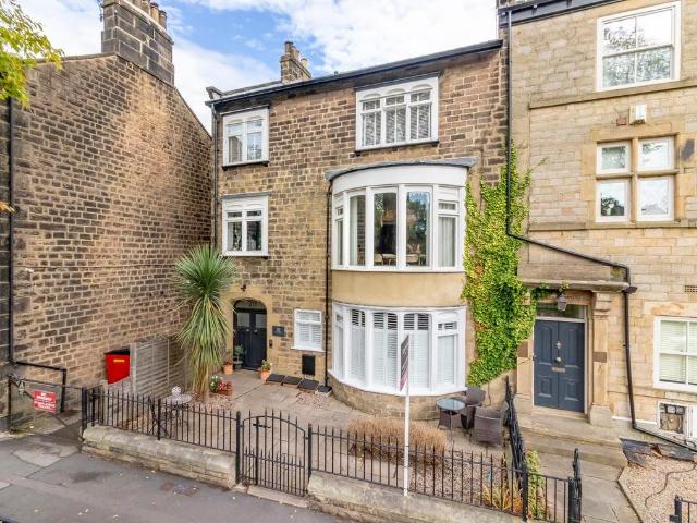 3 bedroom duplex for sale