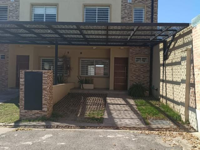 3 BEDROOM DUPLEX HOUSING LOS LIRIOS FOR RENT
