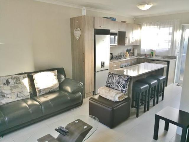 3 Bedroom Duplex in Overbaakens