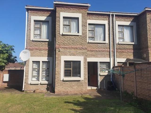 3 Bedroom Duplex in Abbotsford