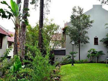 3 Bedroom Duplex in Bryanston