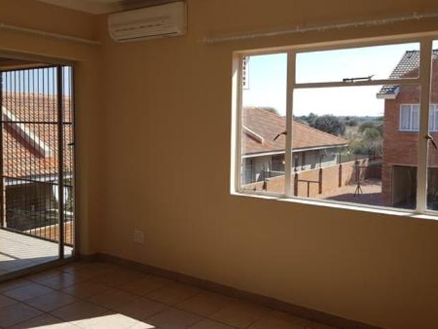 3 Bedroom Duplex in Lephalale Ellisras