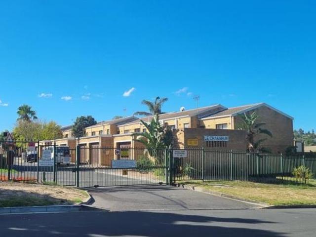 3 Bedroom Duplex in Stellenryk