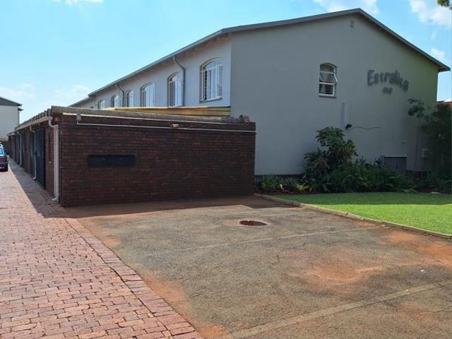 3 Bedroom Duplex in Sinoville