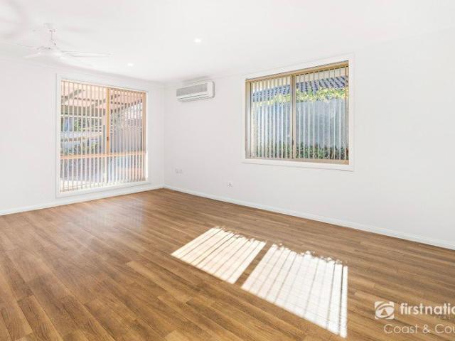 3 Bedroom Duplex in the Heart of Shoalhaven Heads