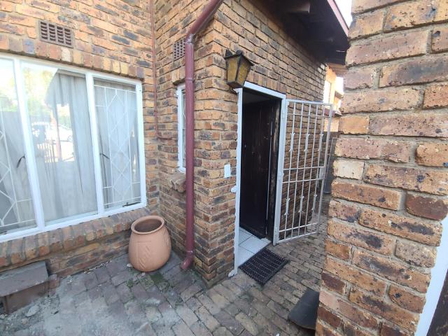 3 Bedroom Duplex Rented in Lyndhurst