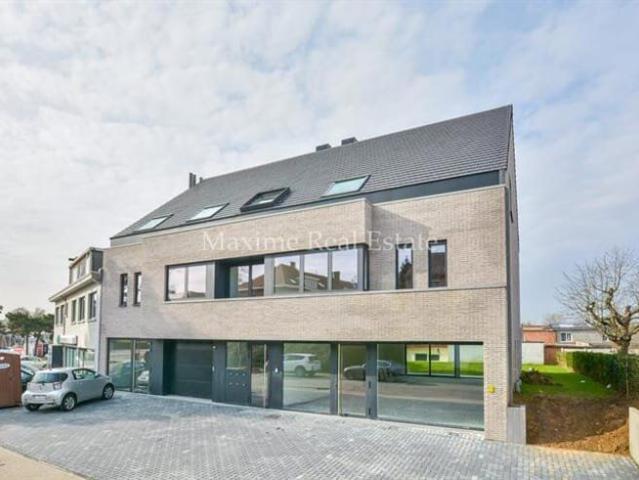 3 BEDROOM DUPLEX /SOUTH TERRACE