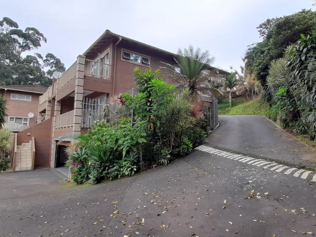 3 Bedroom Duplex To Let in Amanzimtoti