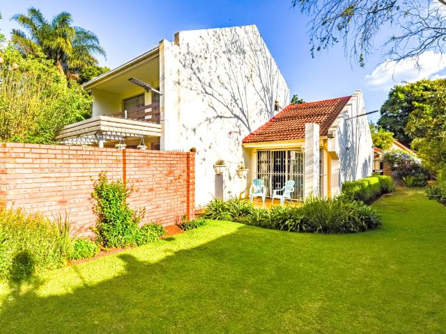 3 Bedroom Duplex To Let in Lynnwood