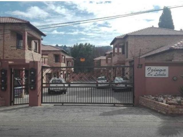 3 Bedroom Duplex To Let in Oakdene