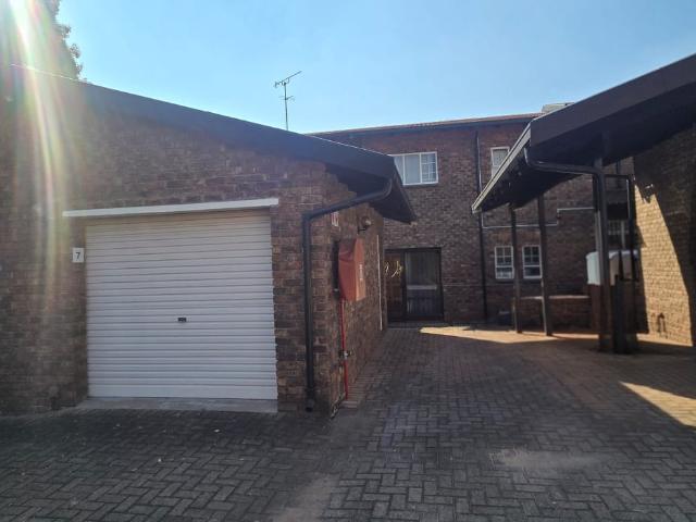 3 Bedroom Duplex To Let in Randpark Ridge