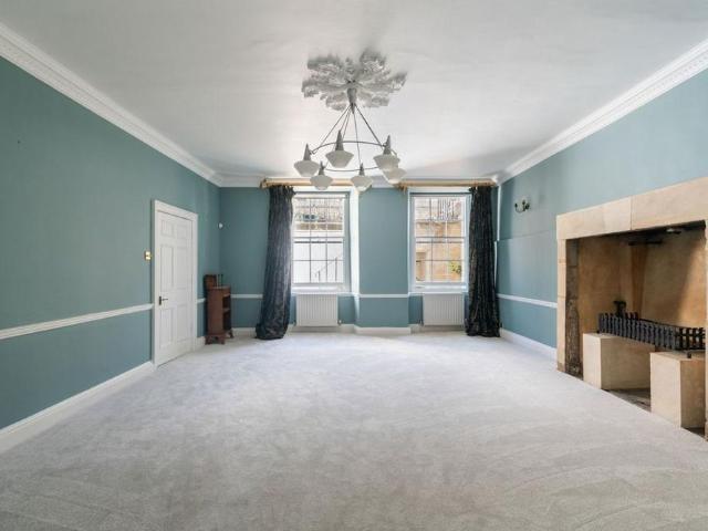 3 bedroom duplex to rent