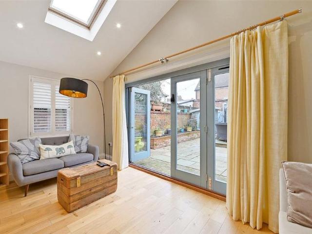 3 bedroom duplex to rent