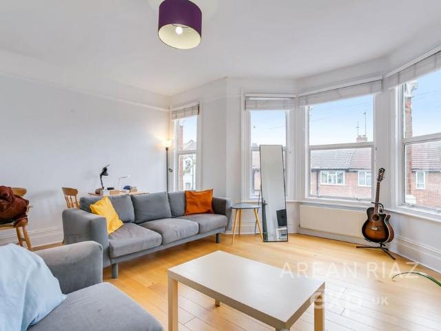 3 bedroom duplex to rent
