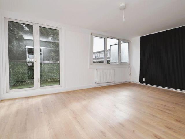 3 bedroom duplex to rent