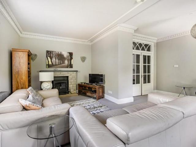 3 bedroom duplex to rent