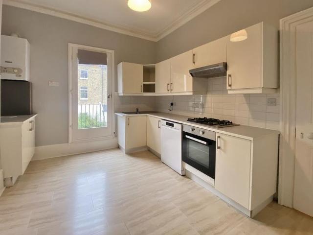 3 bedroom duplex to rent