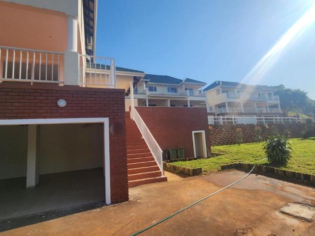 3 Bedroom duplex townhouse sectional to rent in Mount Edgecombe