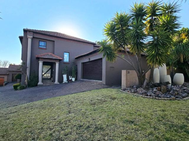 3 Bedroom duplex townhouse sectional to rent in Pretoriuspark, Pretoria