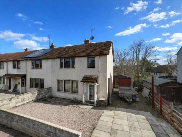 3 Bedroom End Of Terrace House
