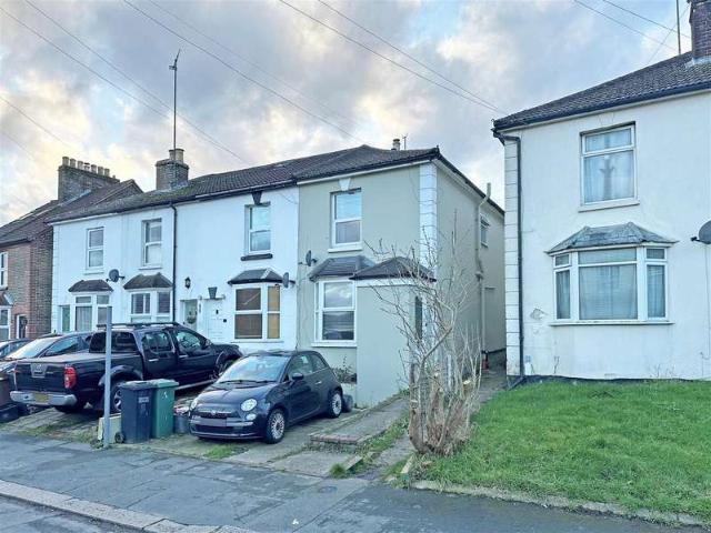 3 Bedroom End Of Terrace House