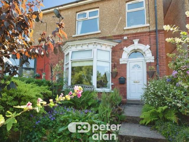 3 Bedroom End Of Terrace House