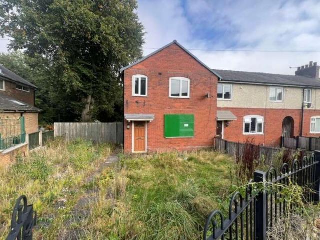3 Bedroom End Of Terrace House