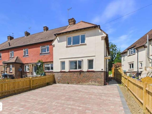 3 Bedroom End Of Terrace House