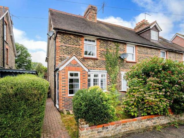 3 Bedroom End Of Terrace House