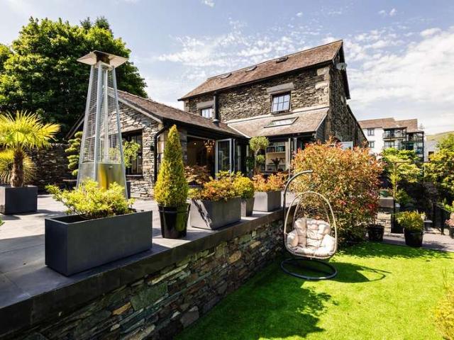 3 Bedroom End Of Terrace House