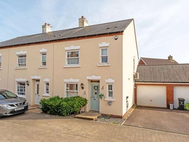 3 Bedroom End Of Terrace House