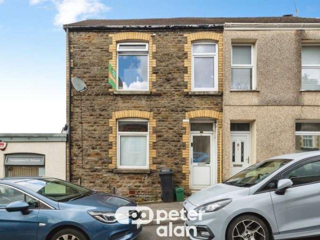 3 Bedroom End Of Terrace House