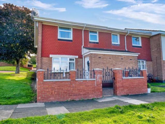3 Bedroom End Of Terrace House