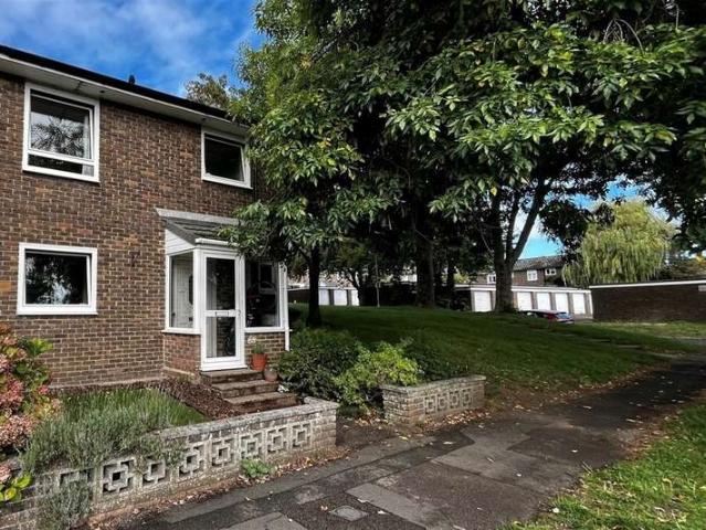 3 Bedroom End Of Terrace House
