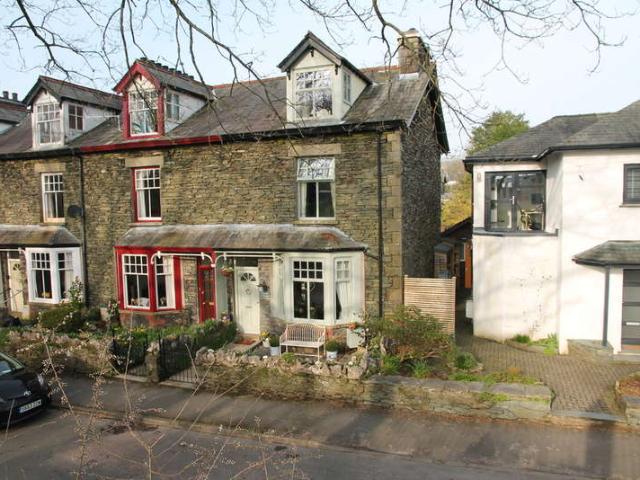3 Bedroom End Of Terrace House