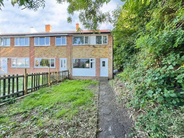 3 Bedroom End Of Terrace House