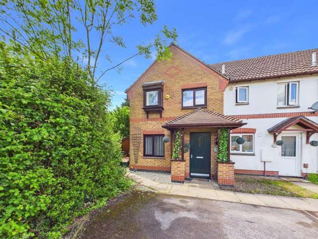 3 Bedroom End Of Terrace House