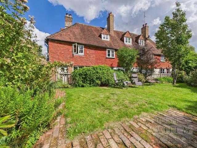 3 Bedroom End Of Terrace House