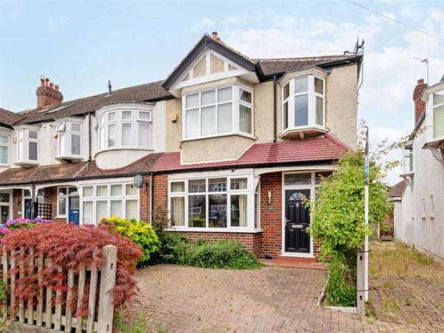 3 Bedroom End Of Terrace House