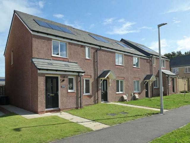 3 Bedroom End Of Terrace House