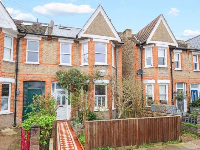 3 Bedroom End Of Terrace House