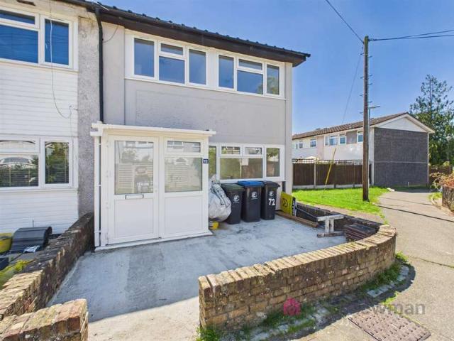 3 Bedroom End Of Terrace House