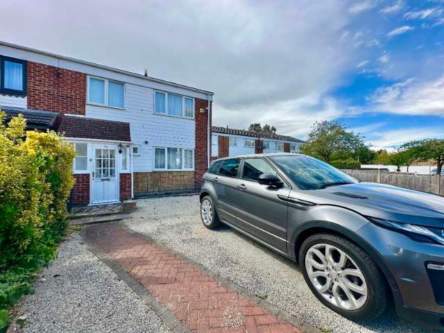 3 Bedroom End Of Terrace House