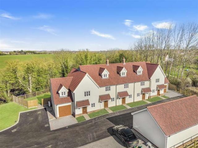 3 Bedroom End Of Terrace House